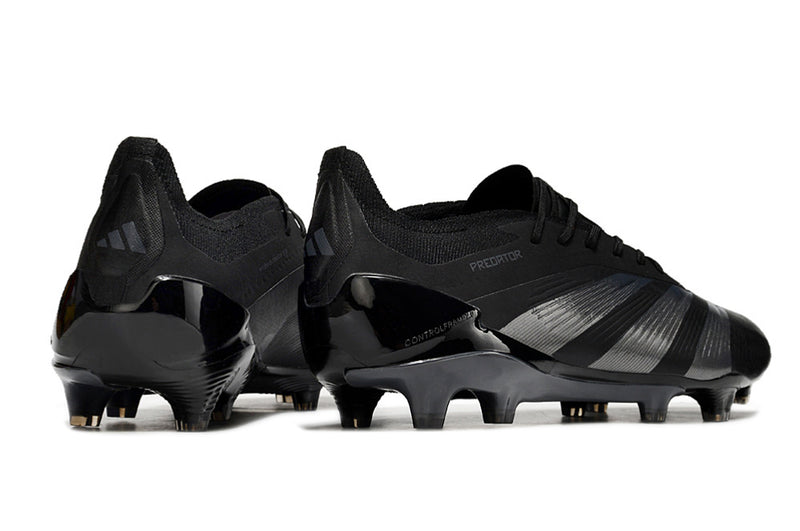 Chuteira Adidas Predator Elite FG Campo - Preto