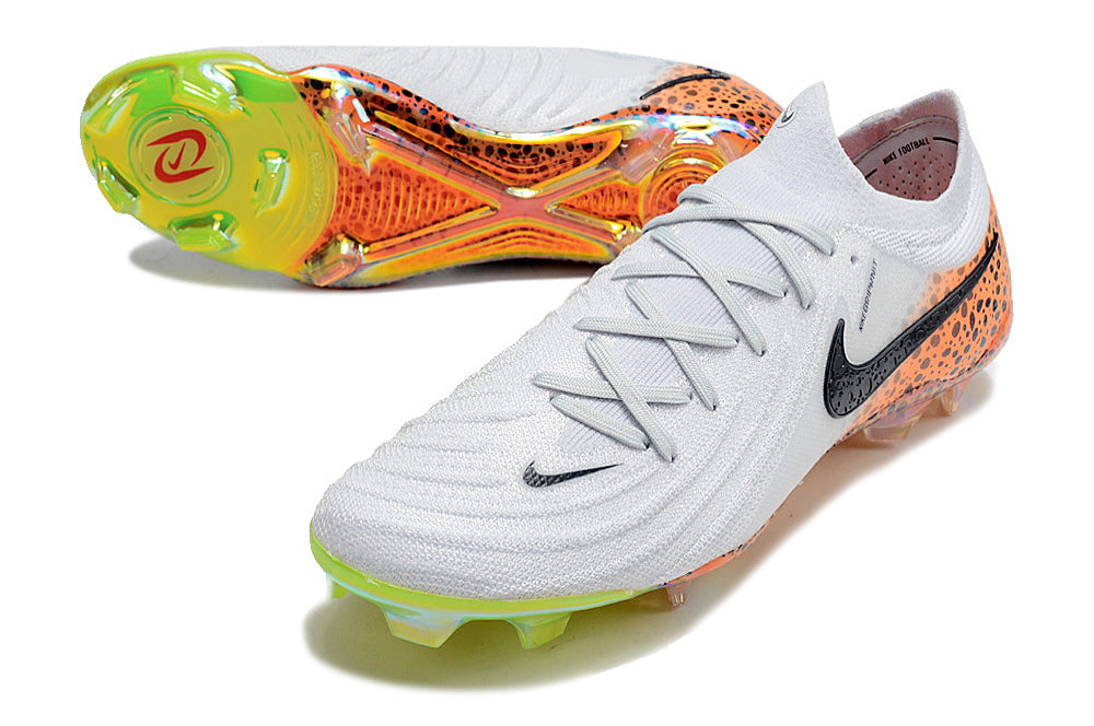 Chuteira Nike Phantom GX2 Elite Campo FG 
