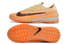 Chuteira Nike Phantom GX Elite TF Society