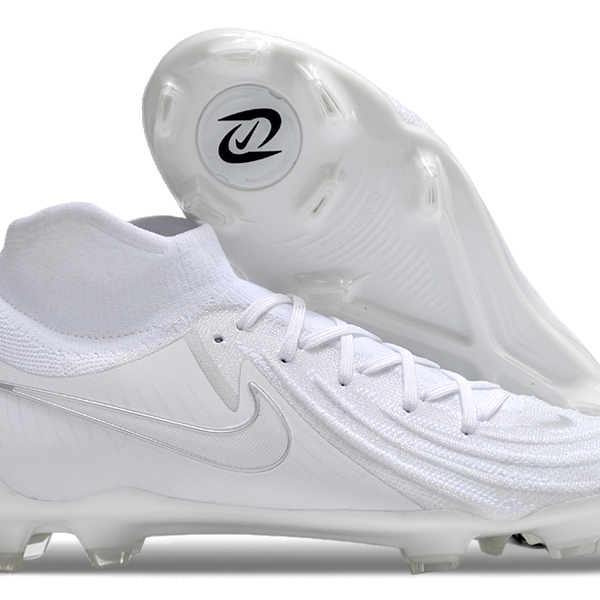 Chuteira Nike Phantom Luna Elite NU FG Campo