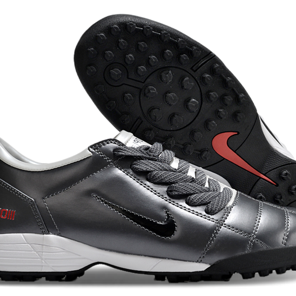 Chuteira Nike Total 90 Society TF Cinza/Preto