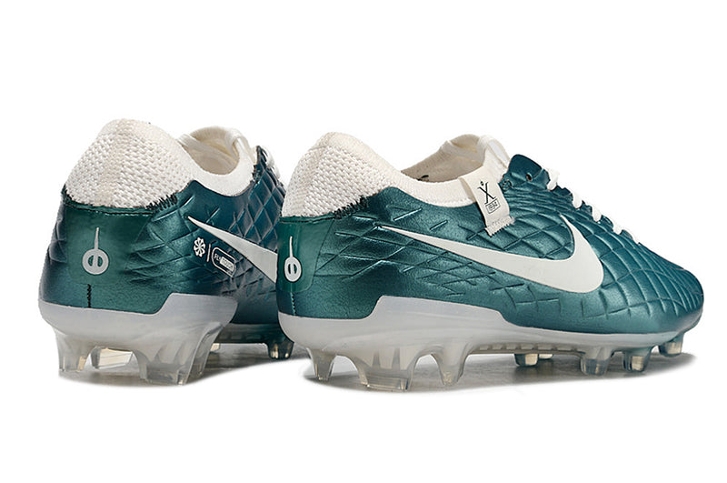 Chuteira Nike Tiempo Legend 10