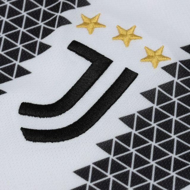 Camisa Juventus I 2022/23 Preta e Branca - Masculino